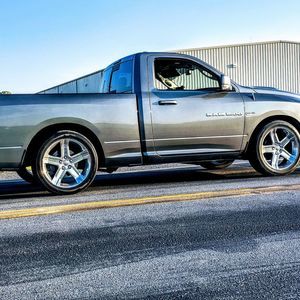 Meet your Posher, Zach